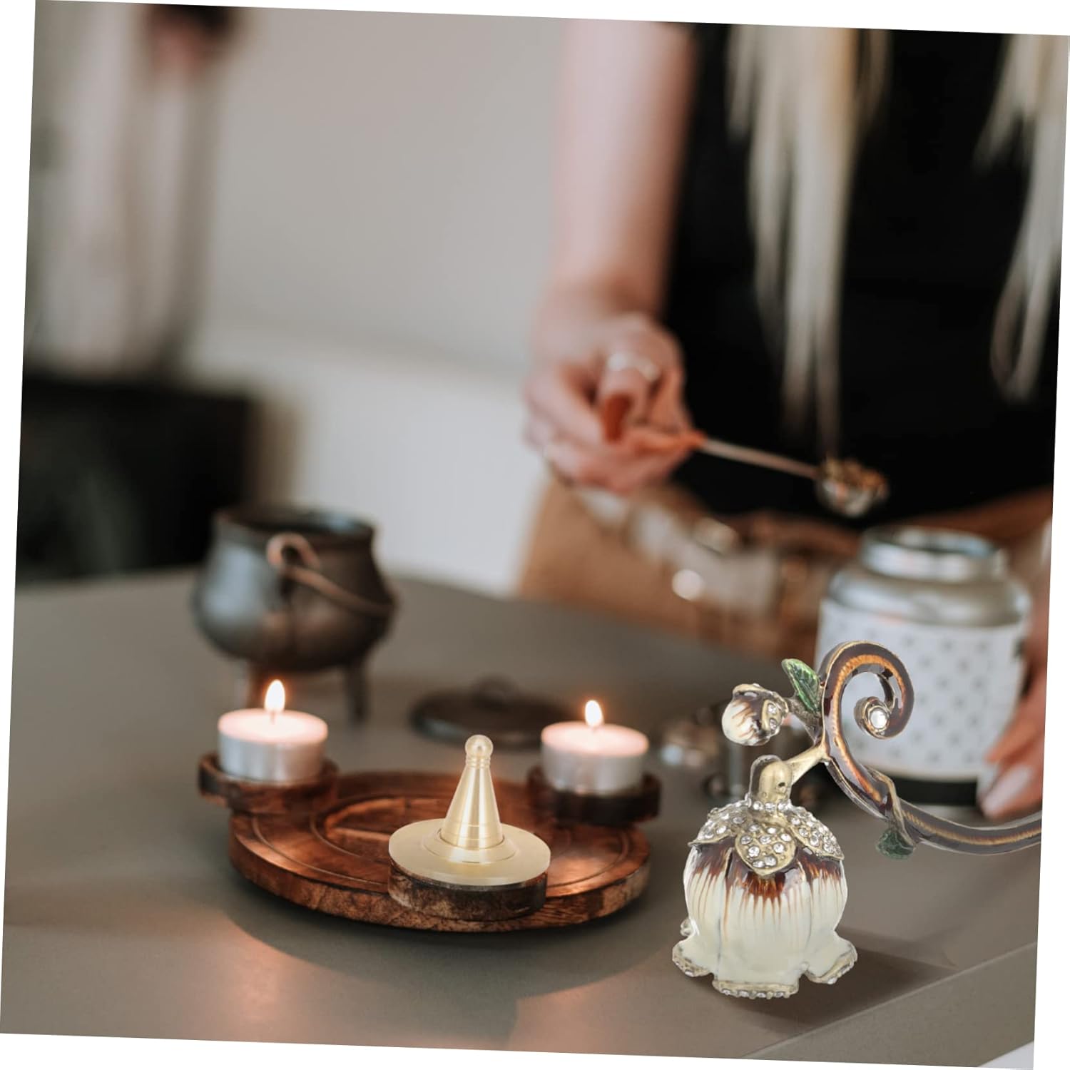 Happyyami Portable Candle Snuffer with Long Handle 1