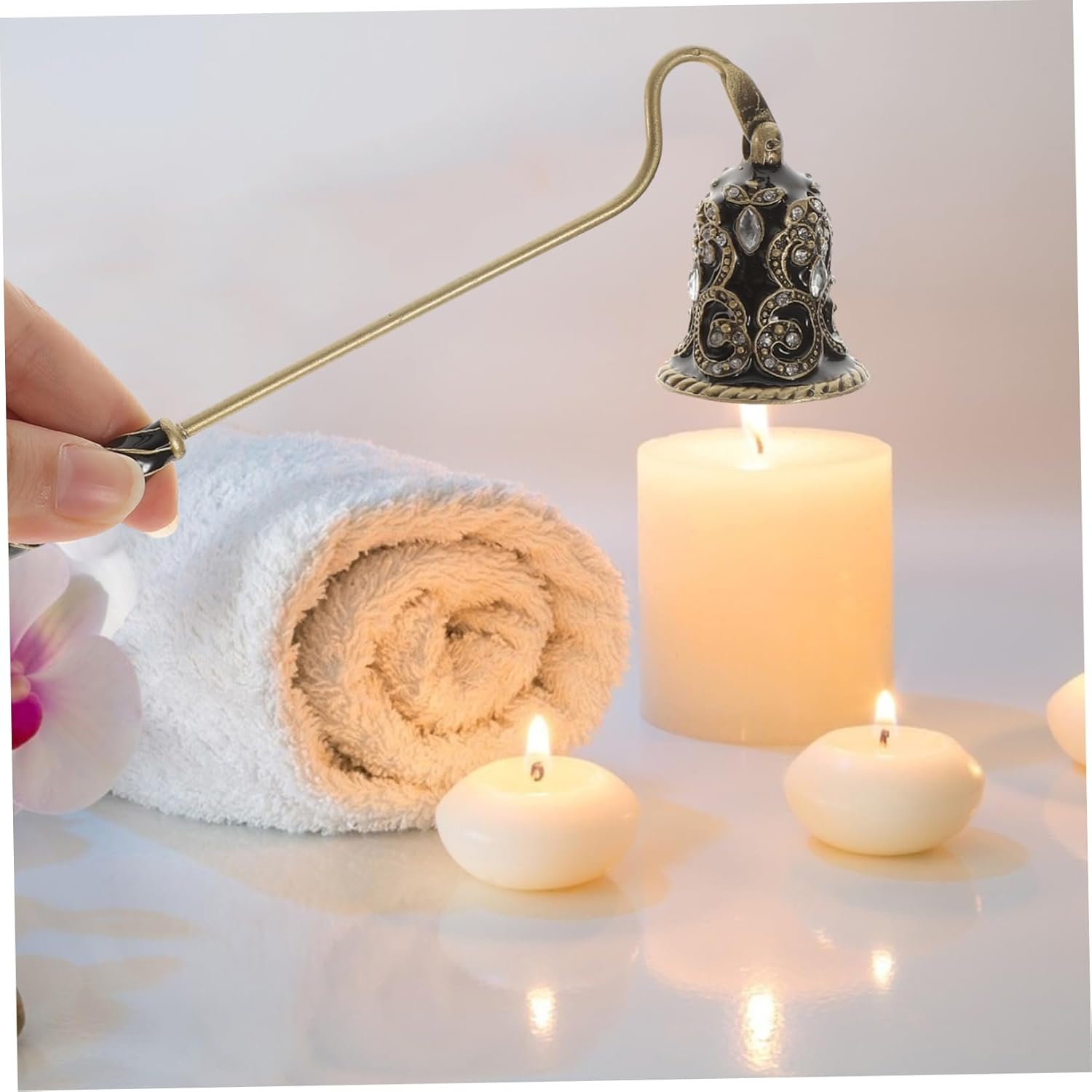 Zerodeko Flower Design Candle Snuffer with Long Handle