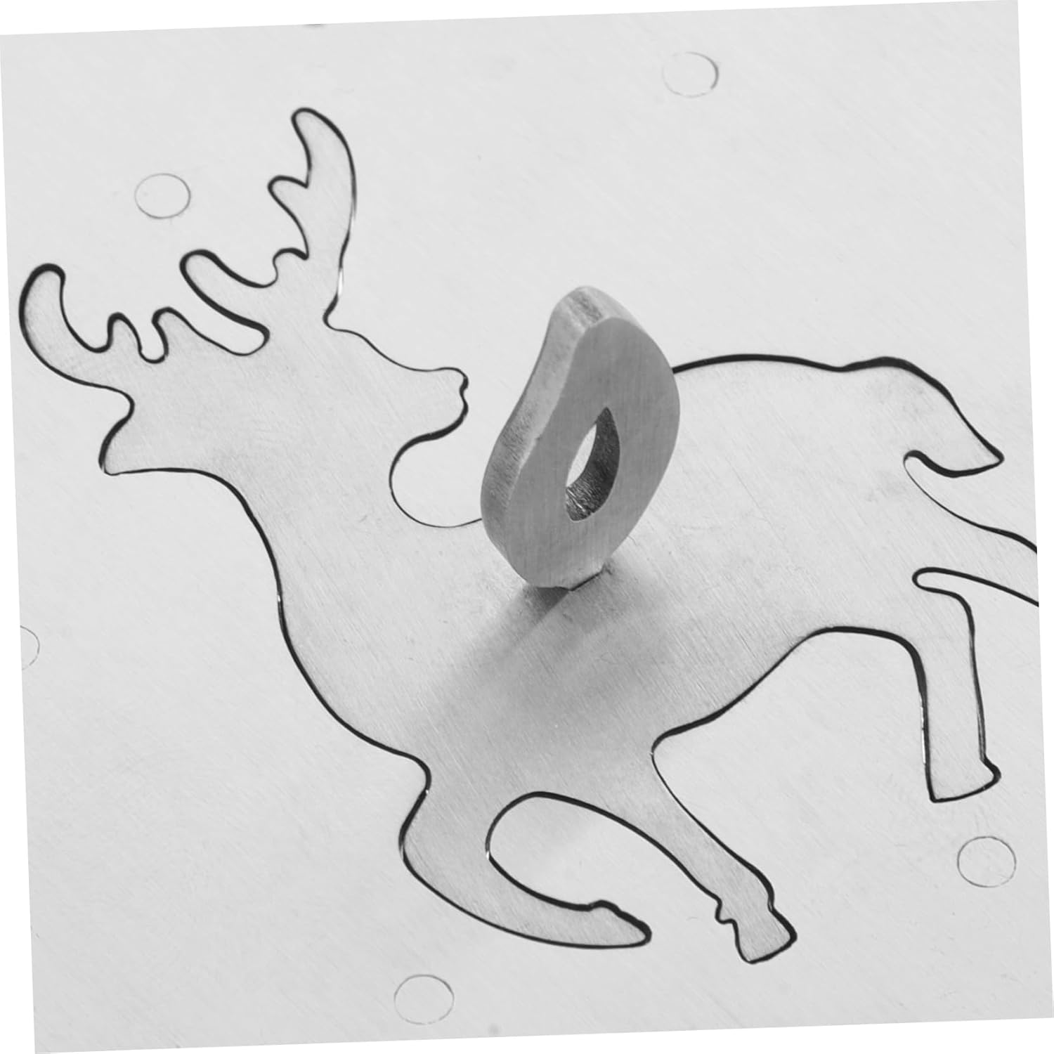 NUOBESTY Decorative Candle Cover with Elk Pattern
