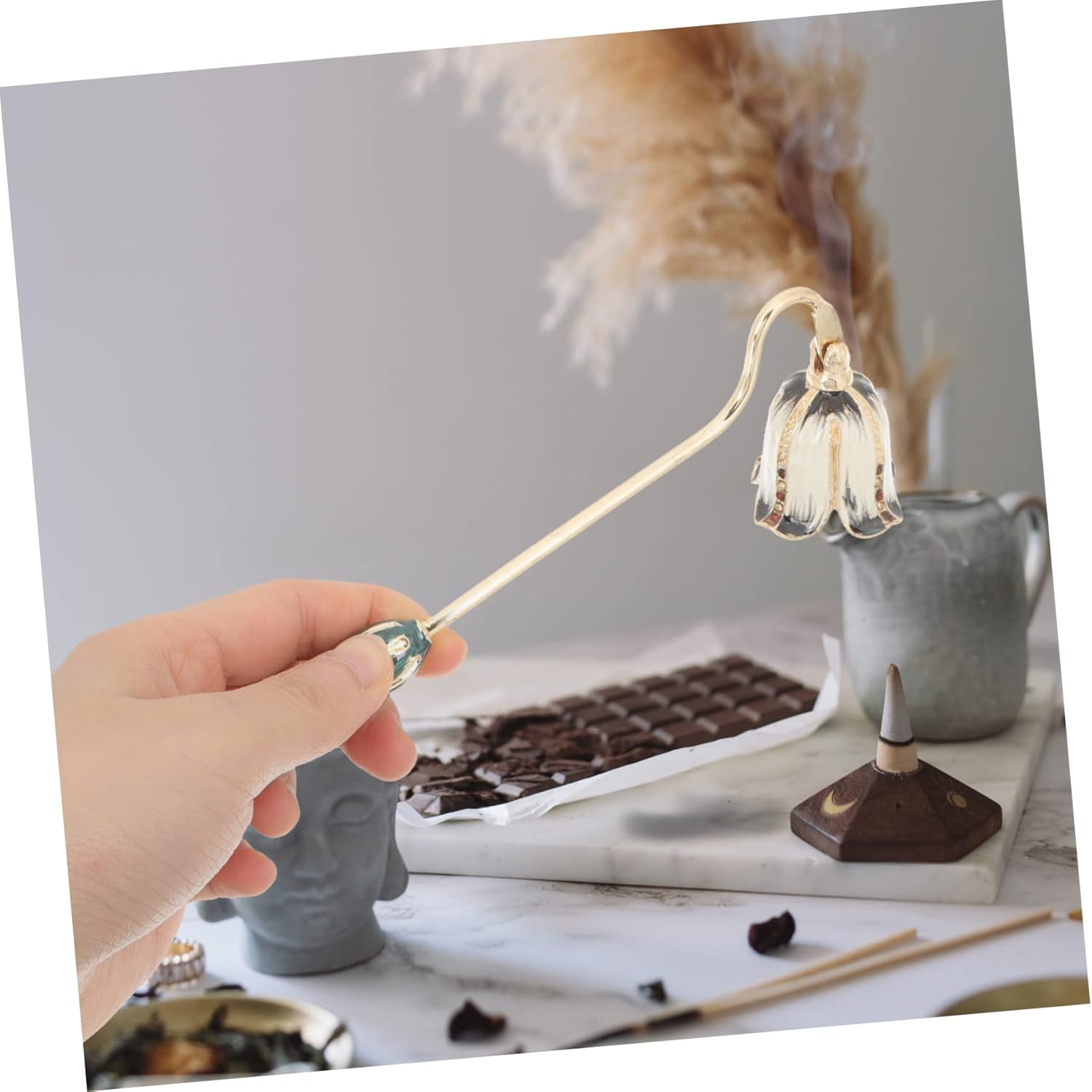 ERINGOGO Candle Wick Snuffer Tool with Long Handle