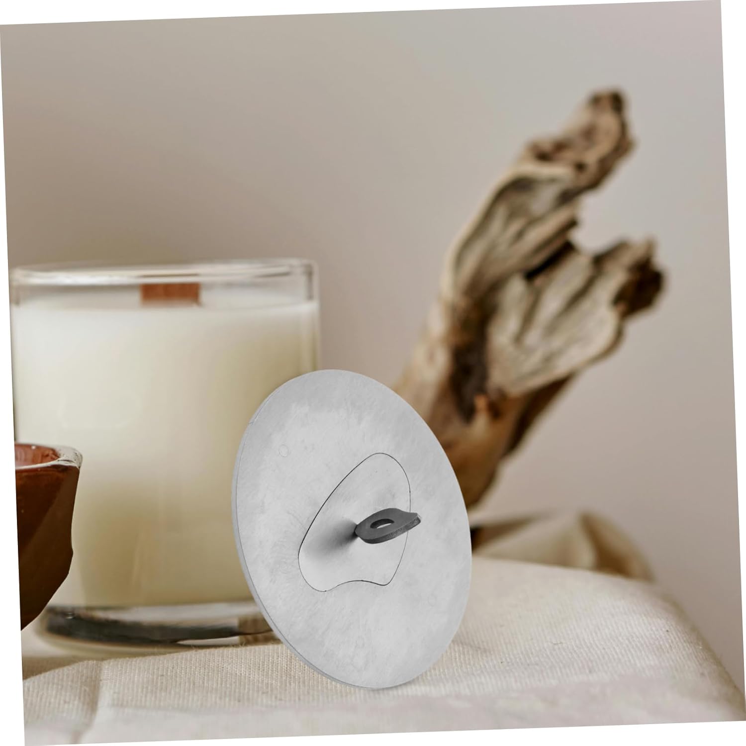 Eringer Candle Snuffer with Handle Windproof for All Sizes