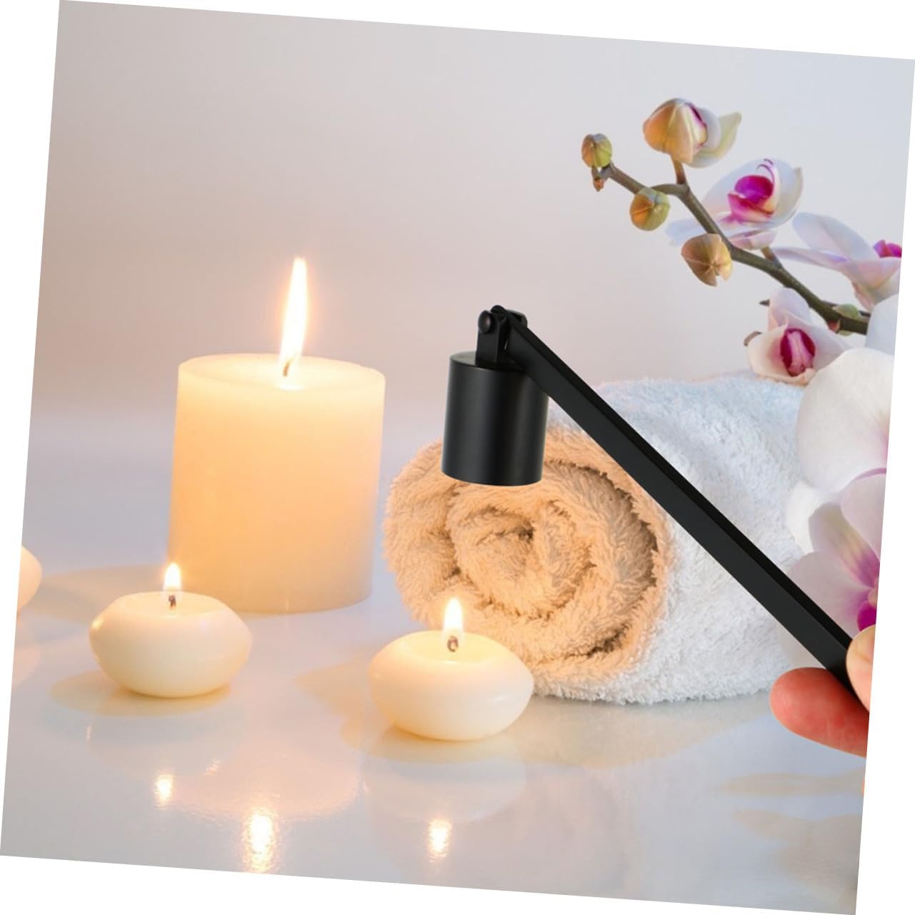 2pcs Portable Alloy Candle Snuffers