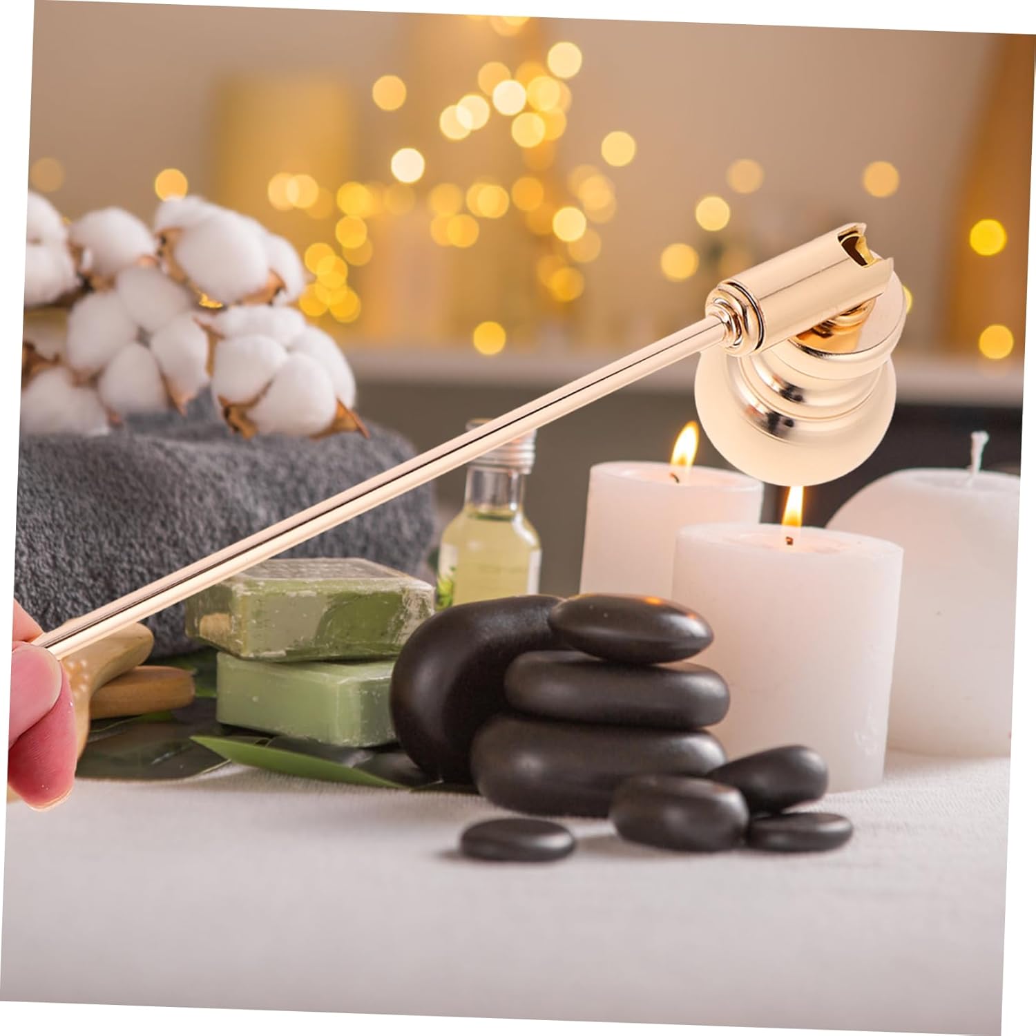 STOBAZA 1pc Gourd Shape Candle Snuffer Long Handle