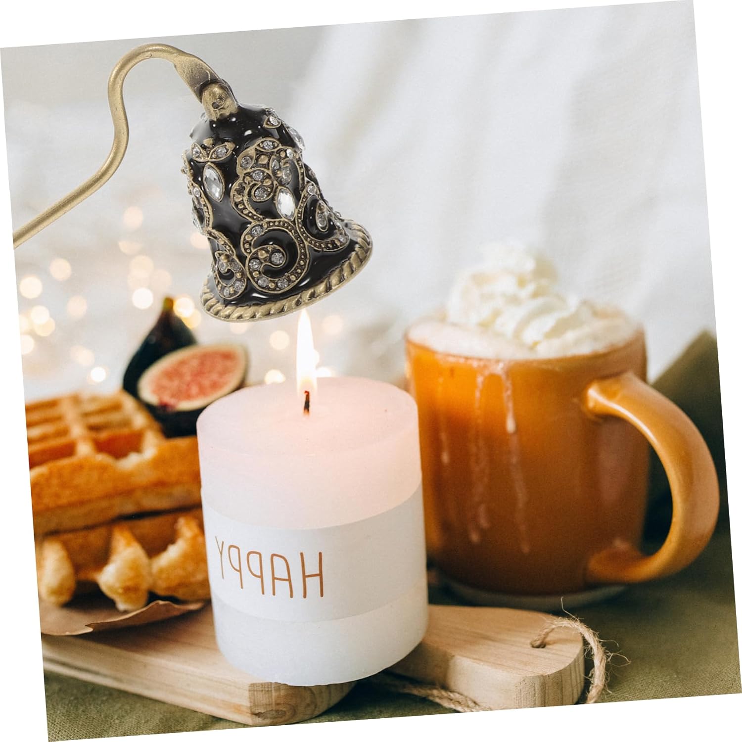 ERINGOGO Flower Design Candle Snuffer with Rhinestones Portable Extinguisher Tool