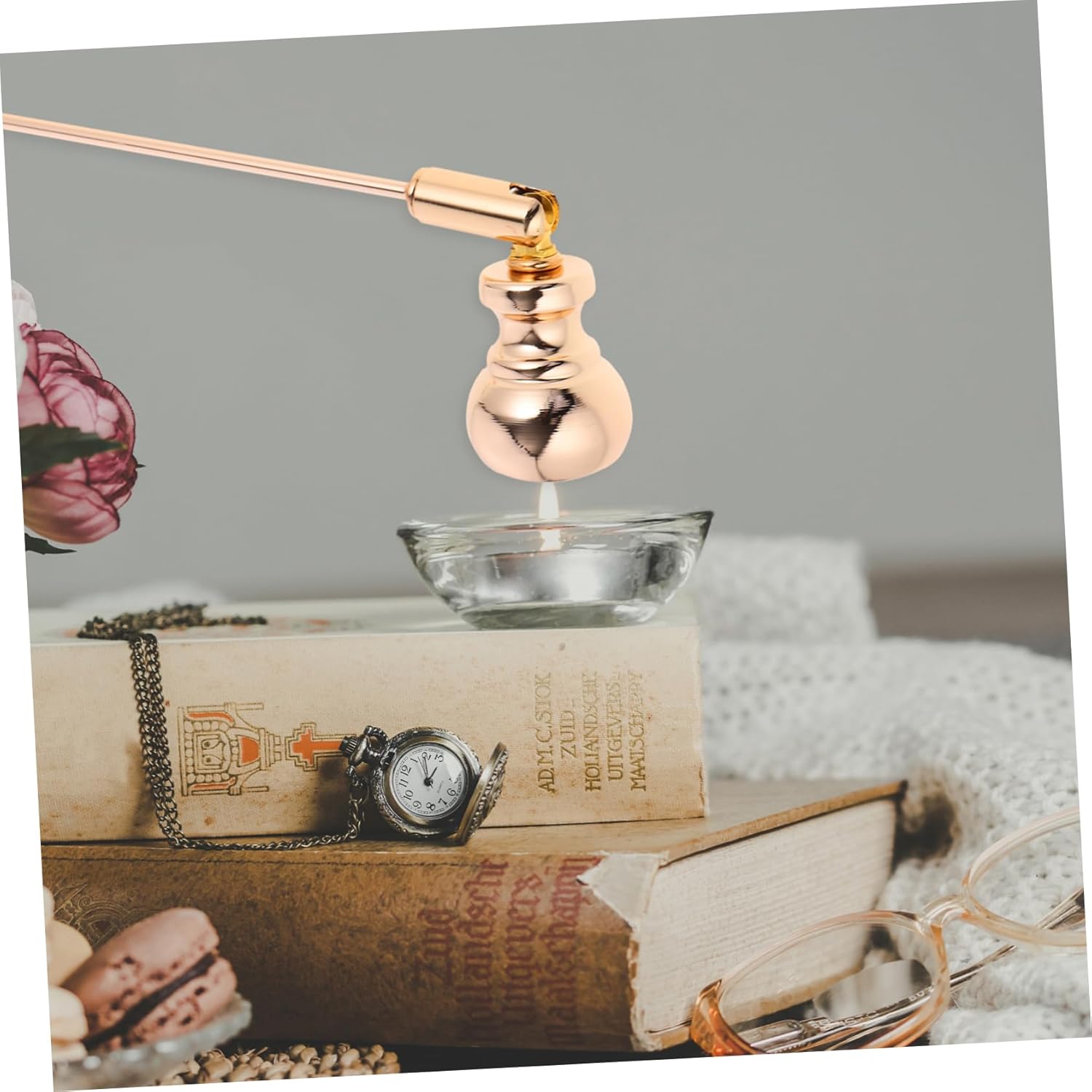 Elegant Candle Extinguisher Iron Handle for Aromatherapy Candles