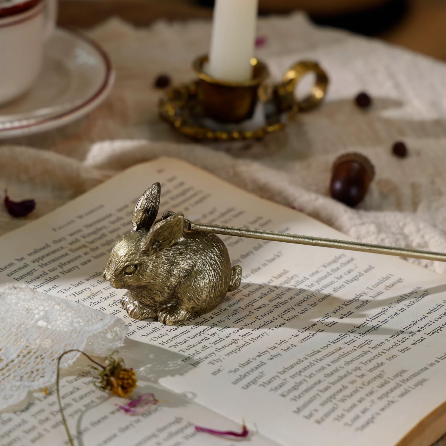 NIKKY HOME Candle Snuffer with Long Handle Bunny Style