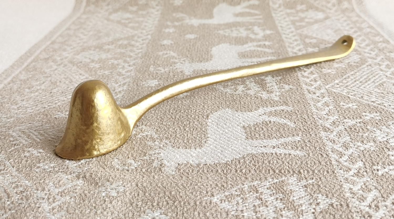 BSTGIFTS Candle Snuffer - Classic Fire Extinguisher Cutter